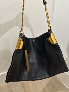 Gucci Black Leather Shoulder Bag with Gold Hardware